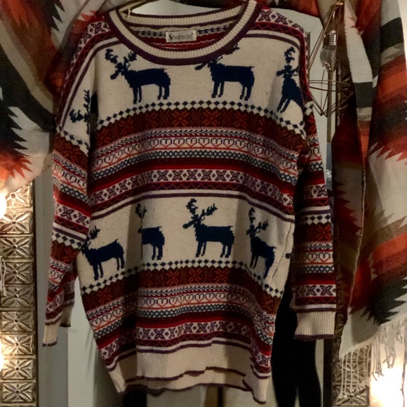 Sweater - Picture 2 of 4